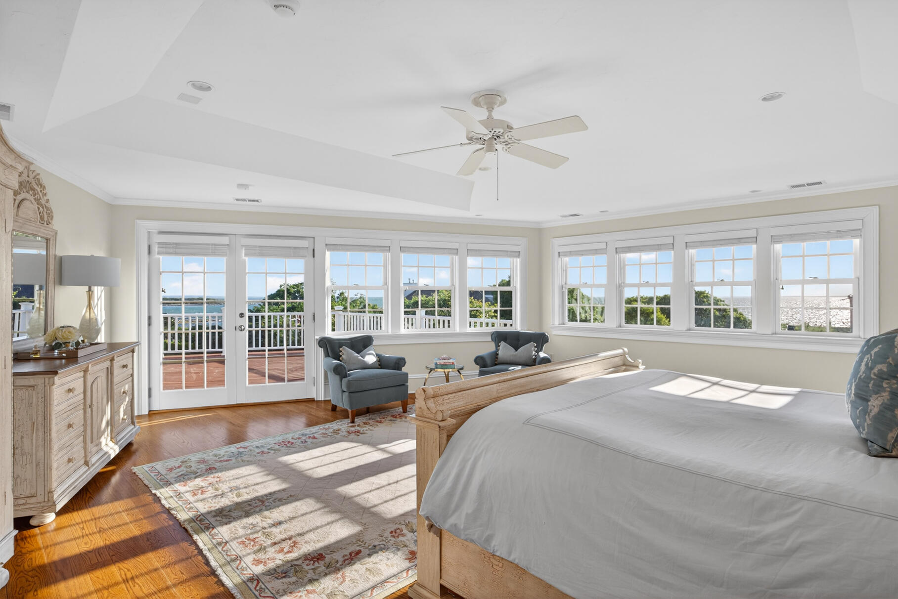 39 Naushon Road S