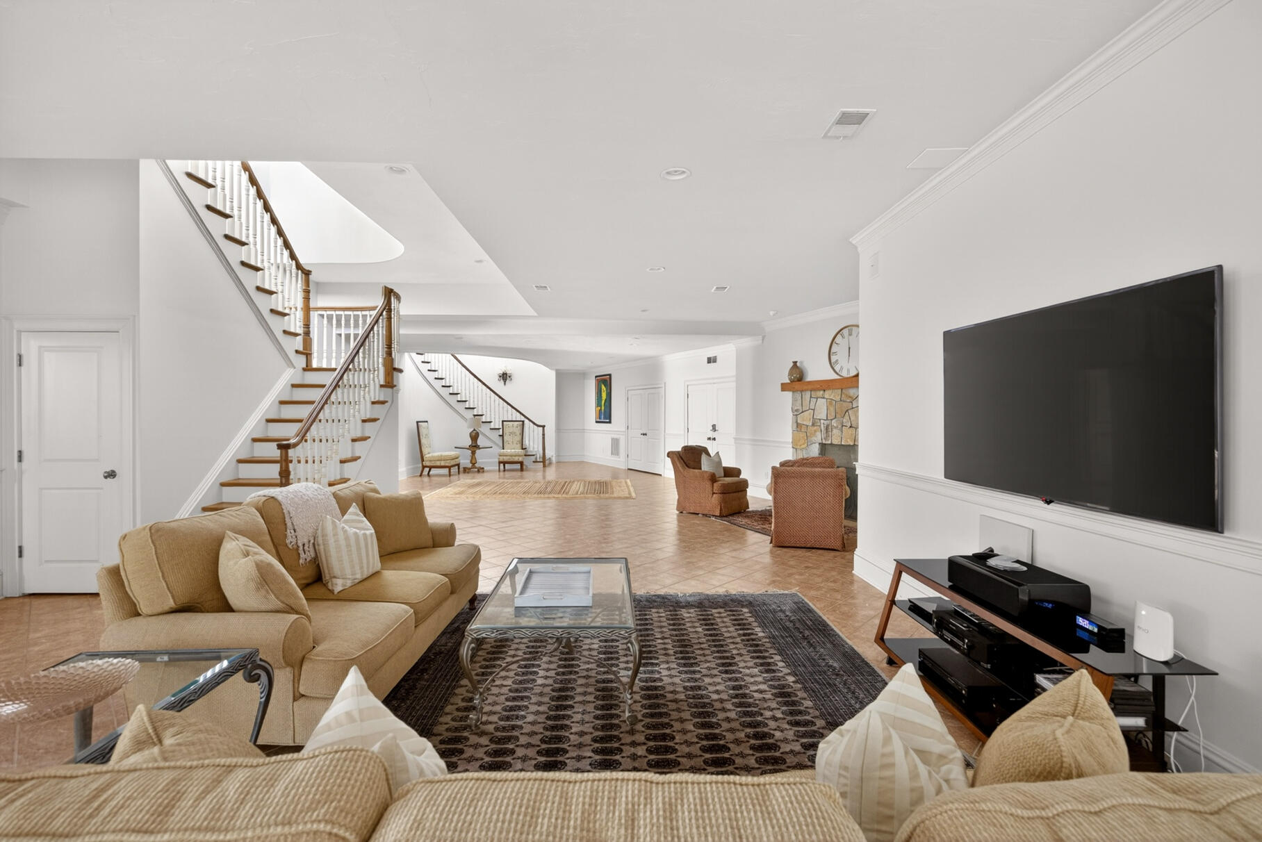 39 Naushon Road S