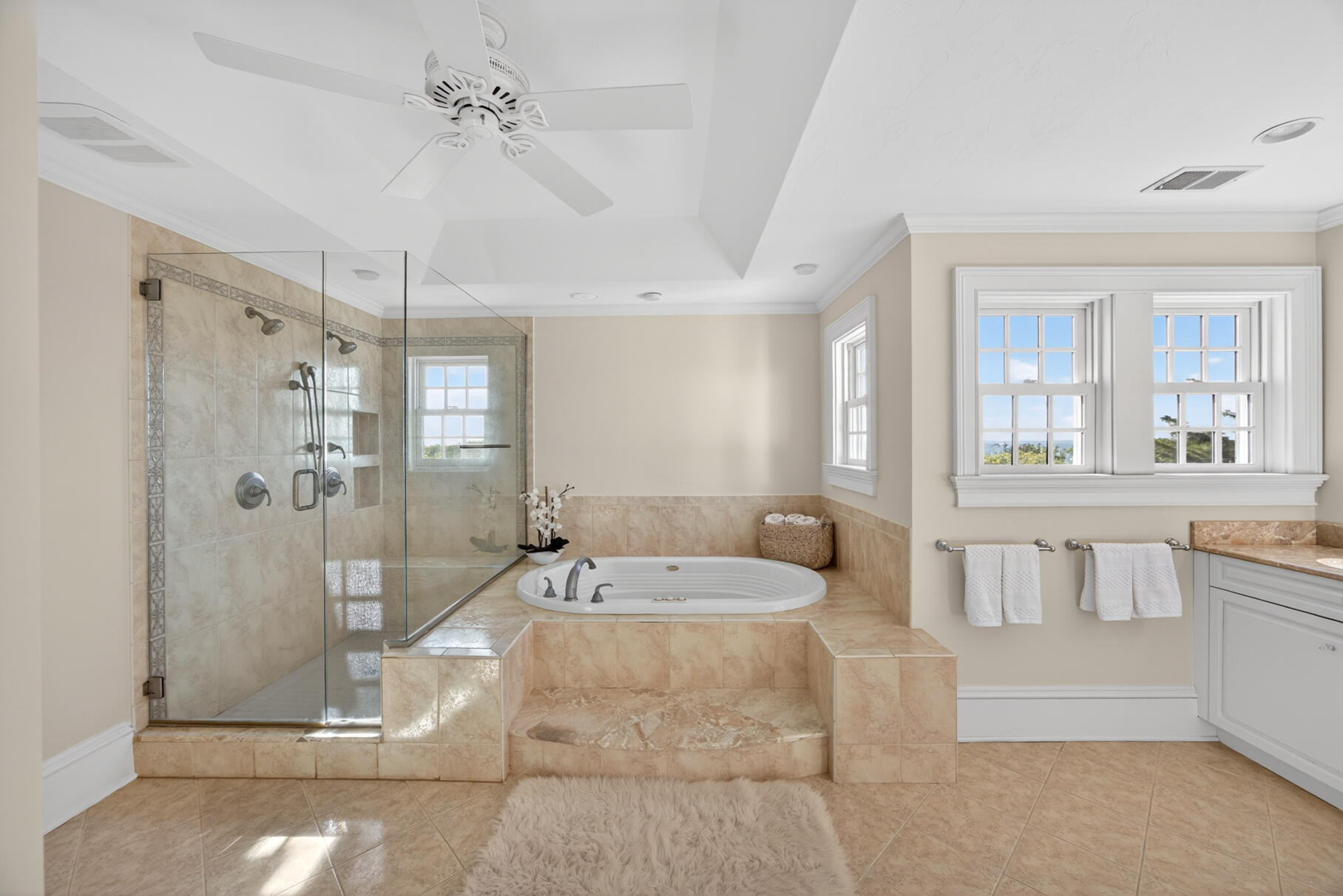 39 Naushon Road S