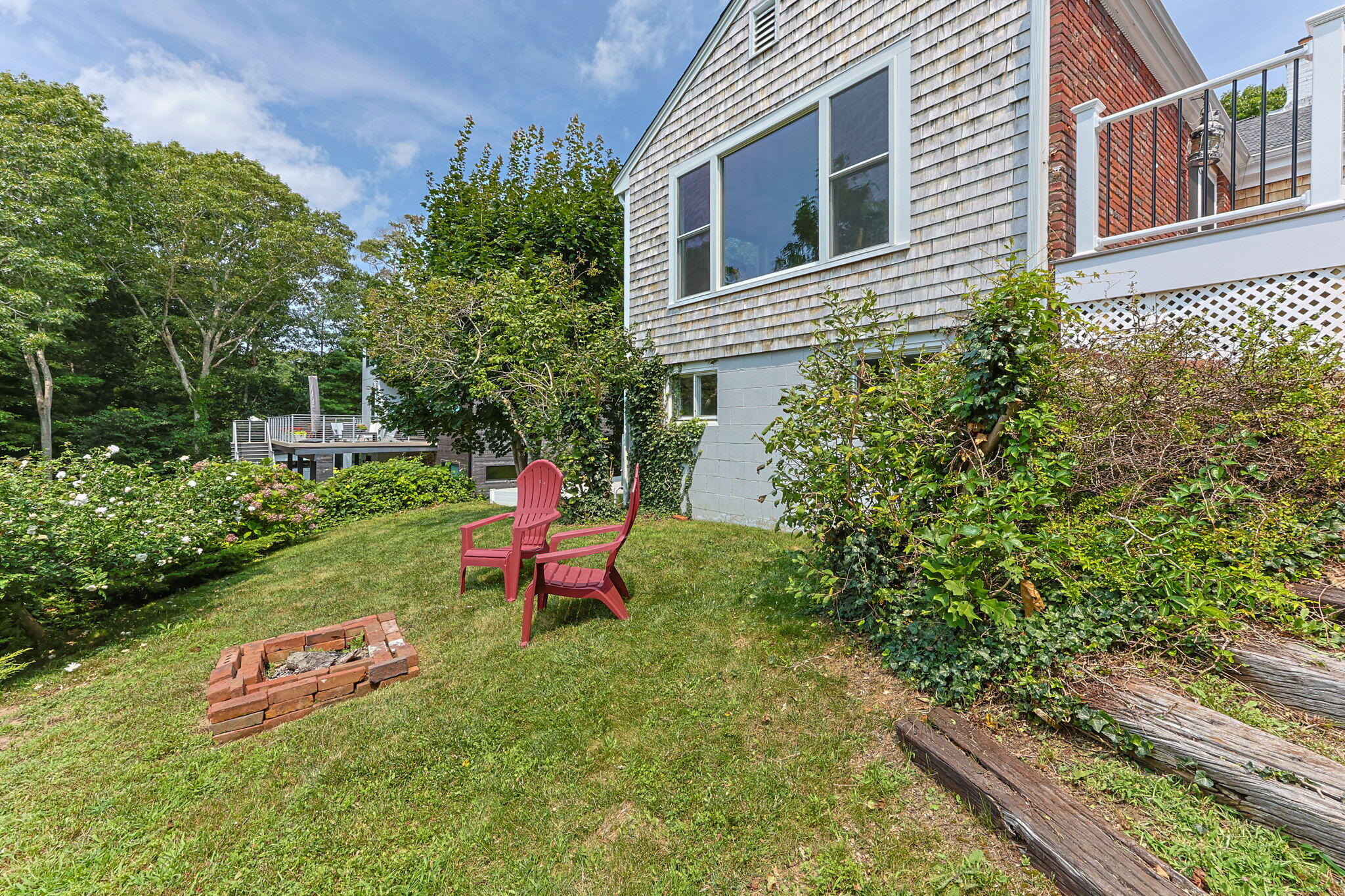 28 Frazar Road