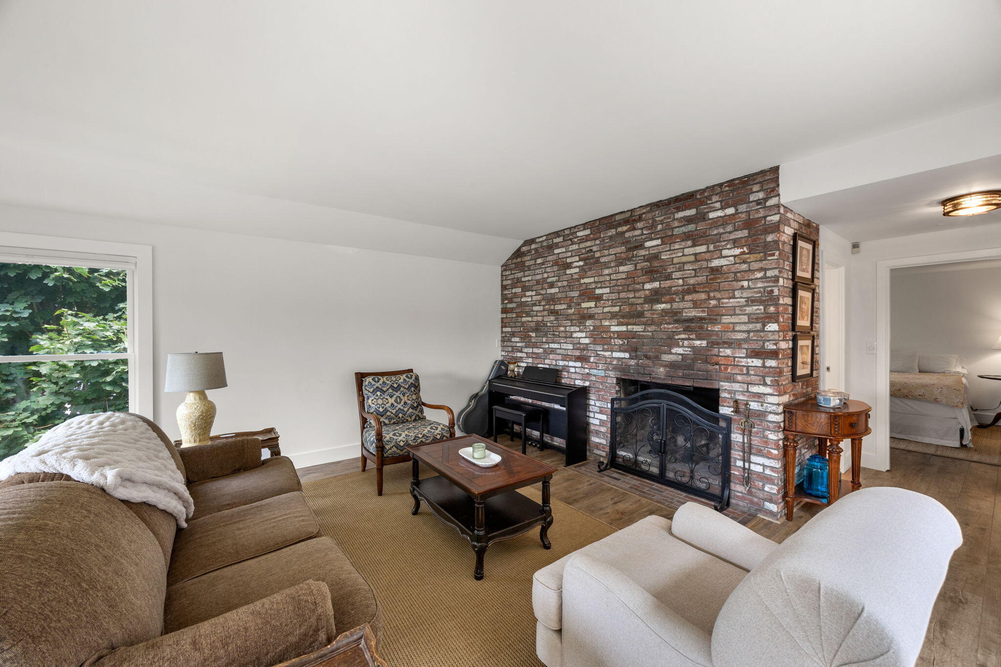 28 Frazar Road