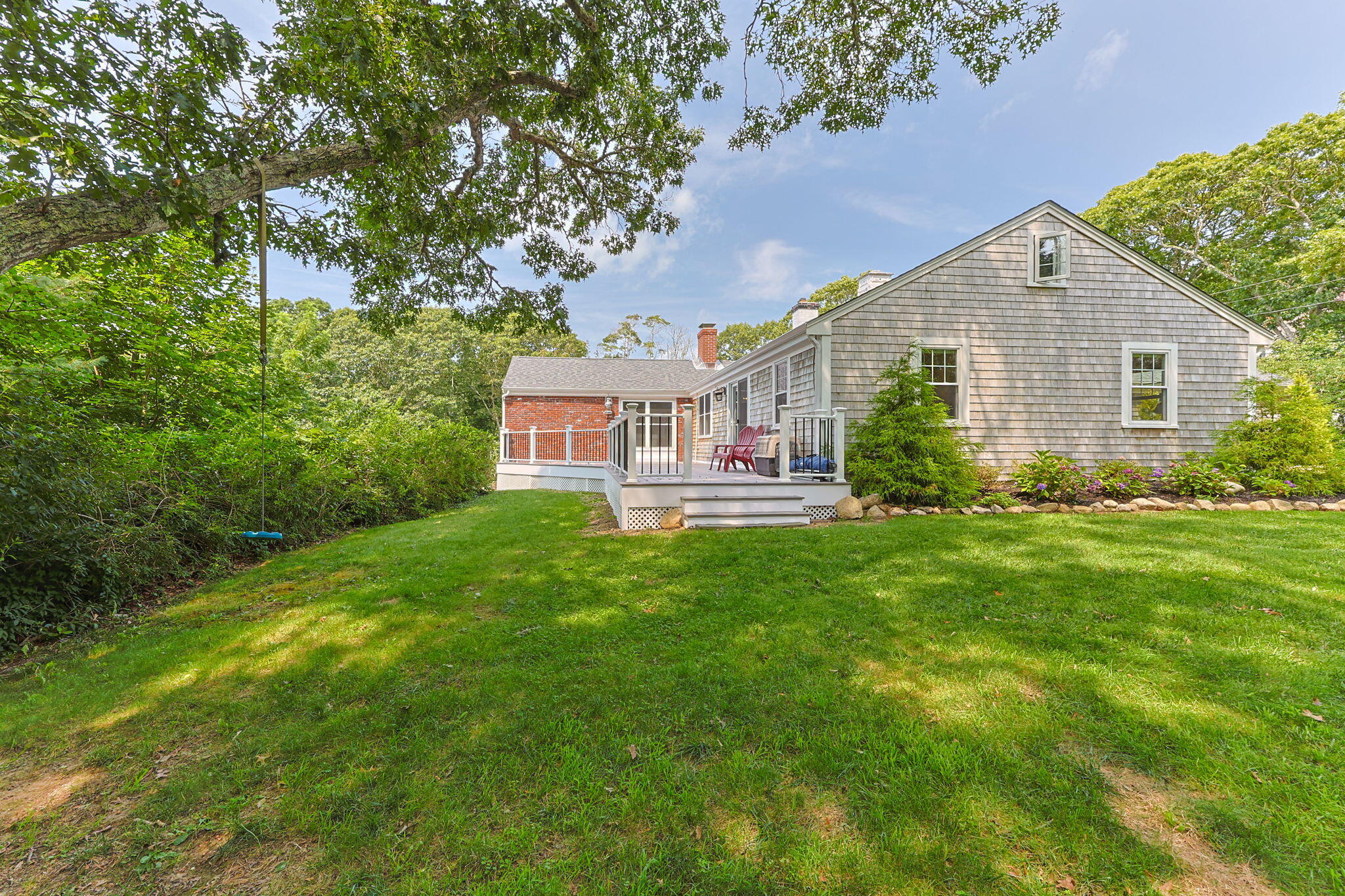 28 Frazar Road