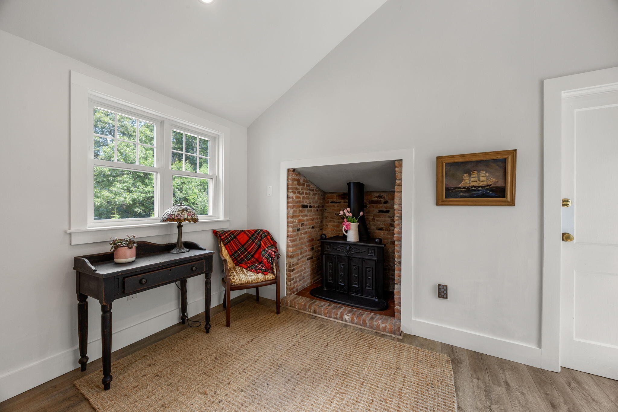 28 Frazar Road