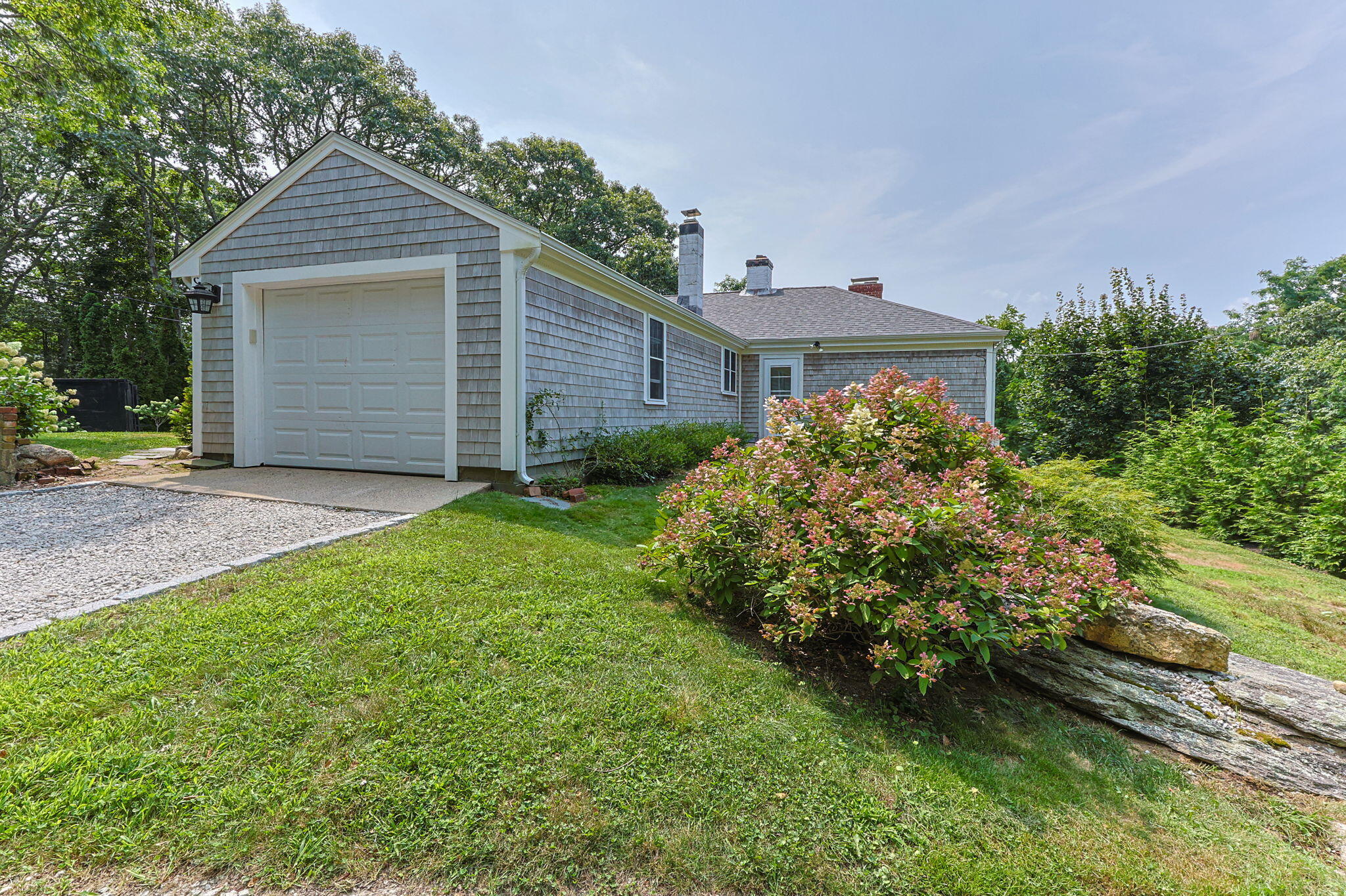28 Frazar Road