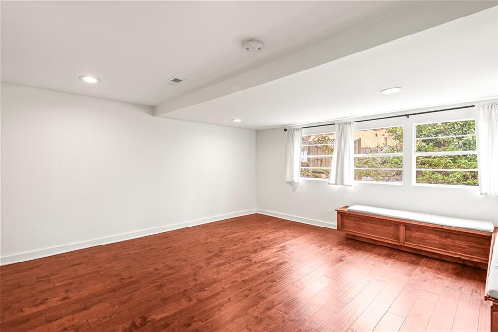 106 Maple Street