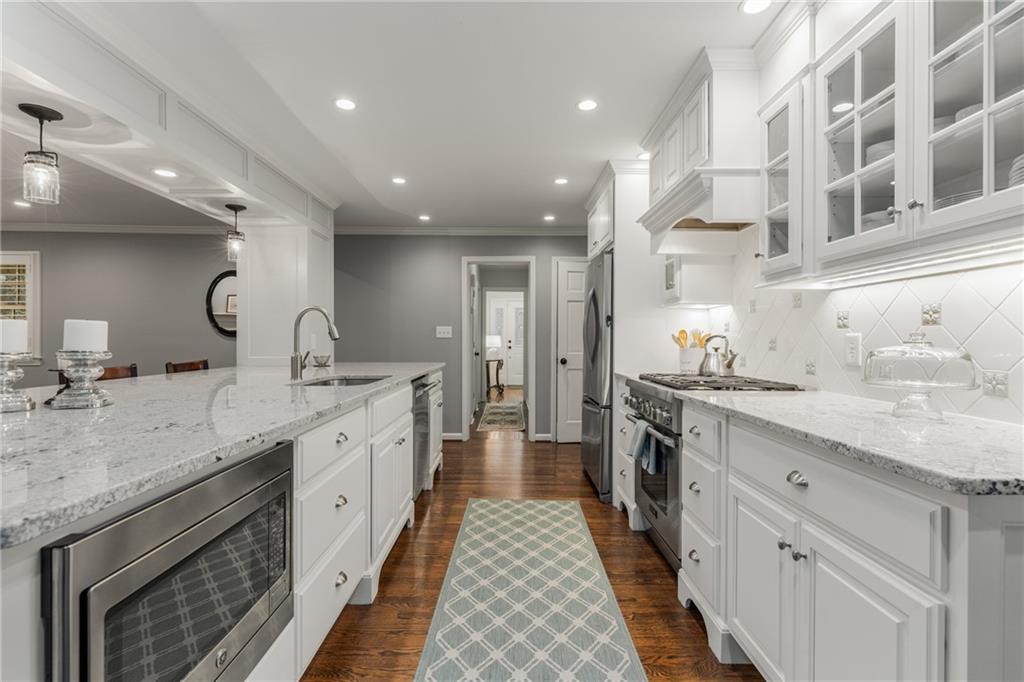 2240 Six Branches Drive