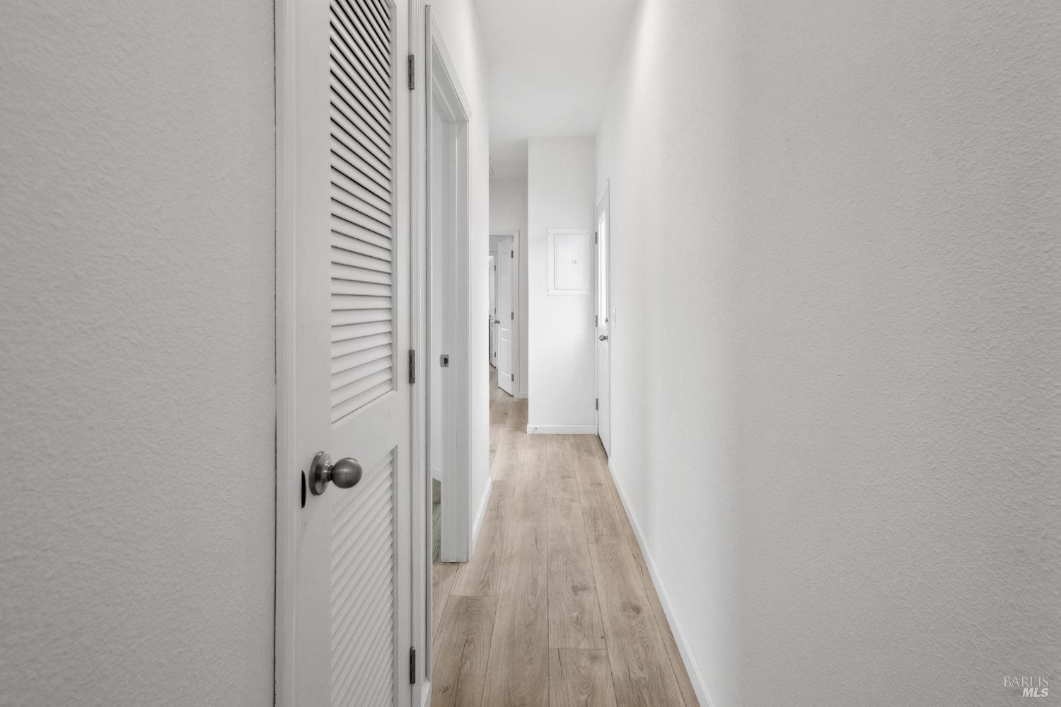 2130 Redwood Hwy #F14