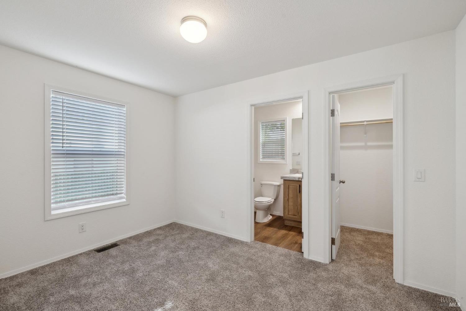 2130 Redwood Hwy #D1