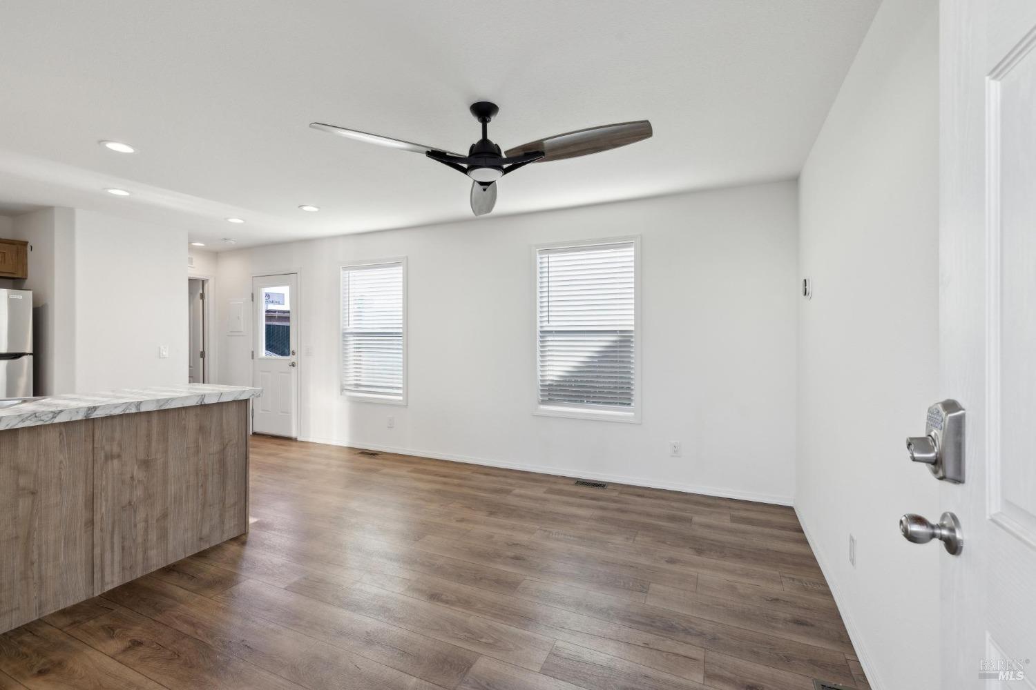 2130 Redwood Hwy #D1