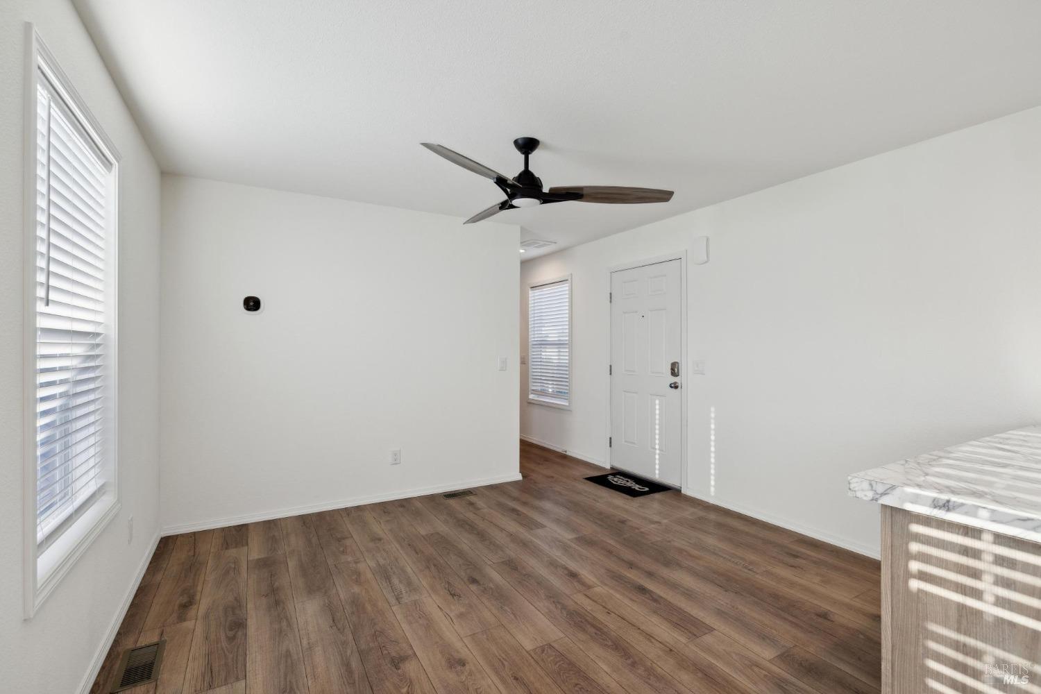 2130 Redwood Hwy #D1