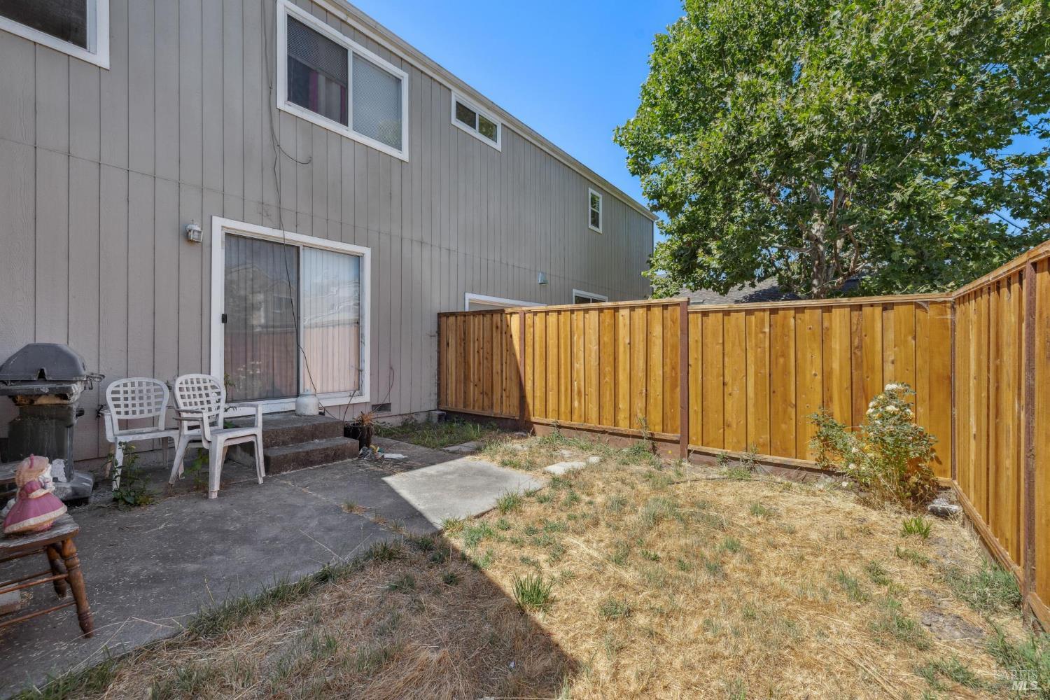 542-548 Horizon Way