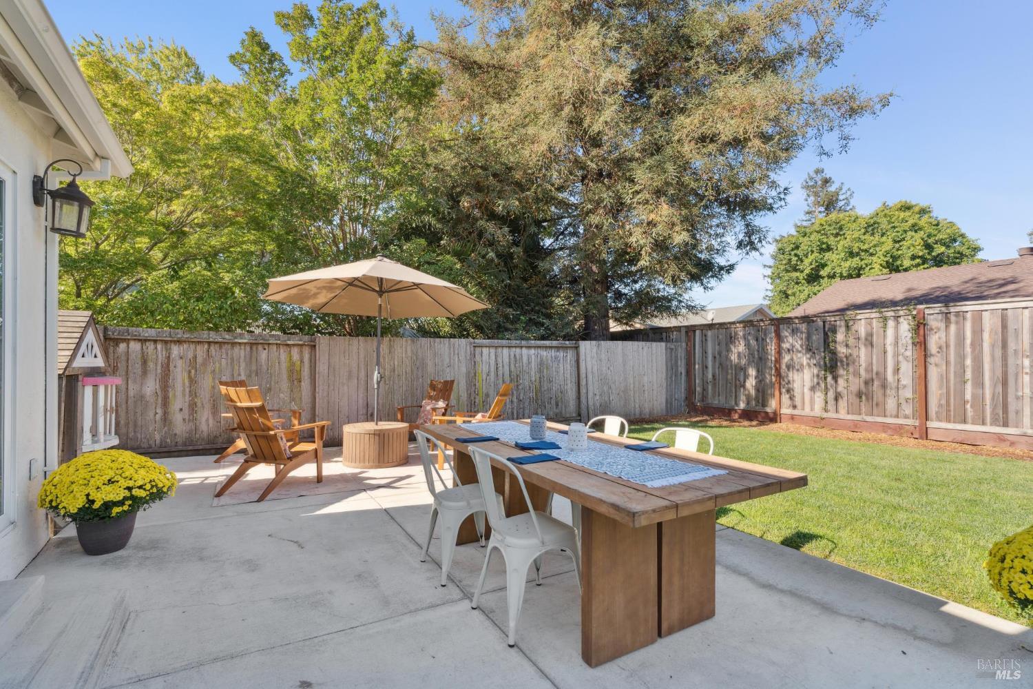 73 Alta Dr