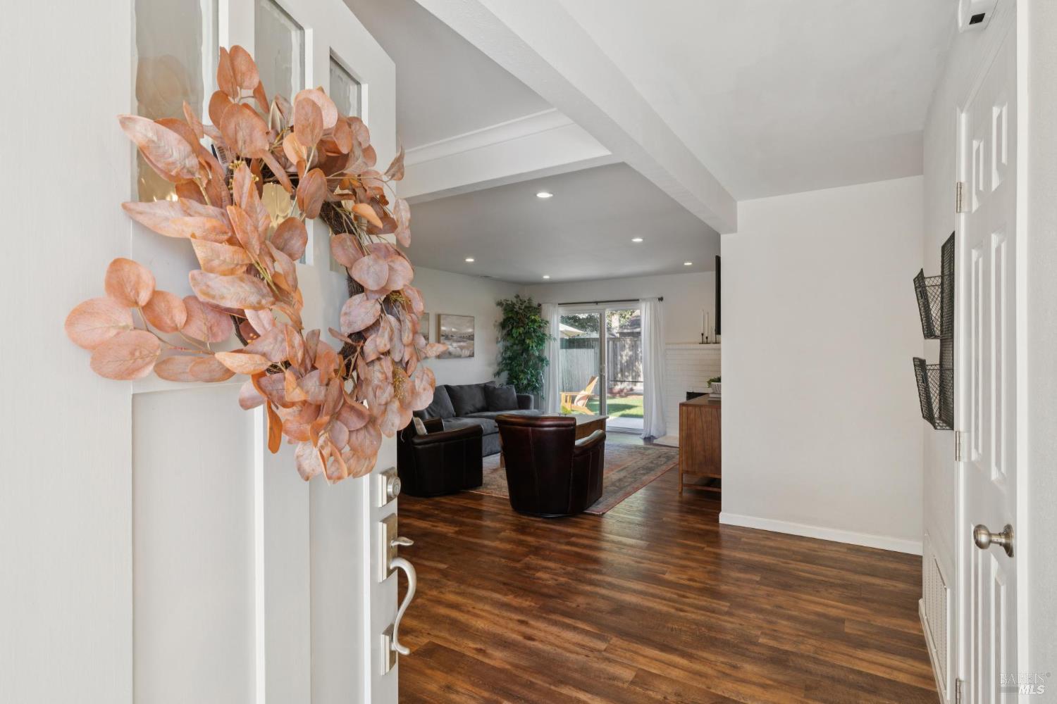 73 Alta Dr
