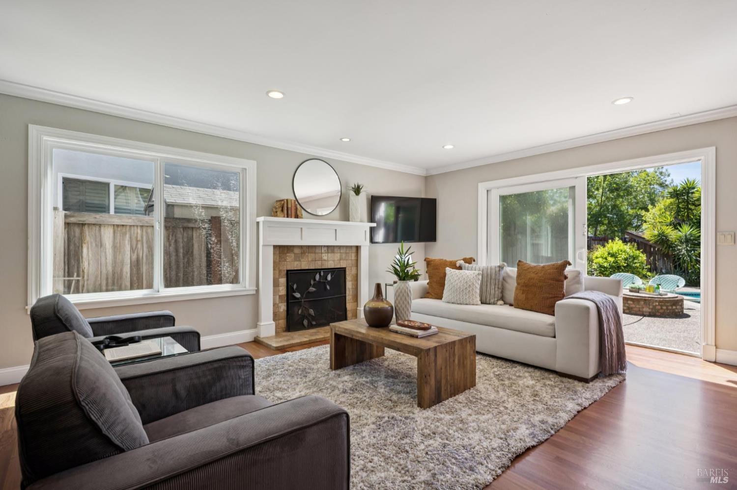 29 Andreas Circle