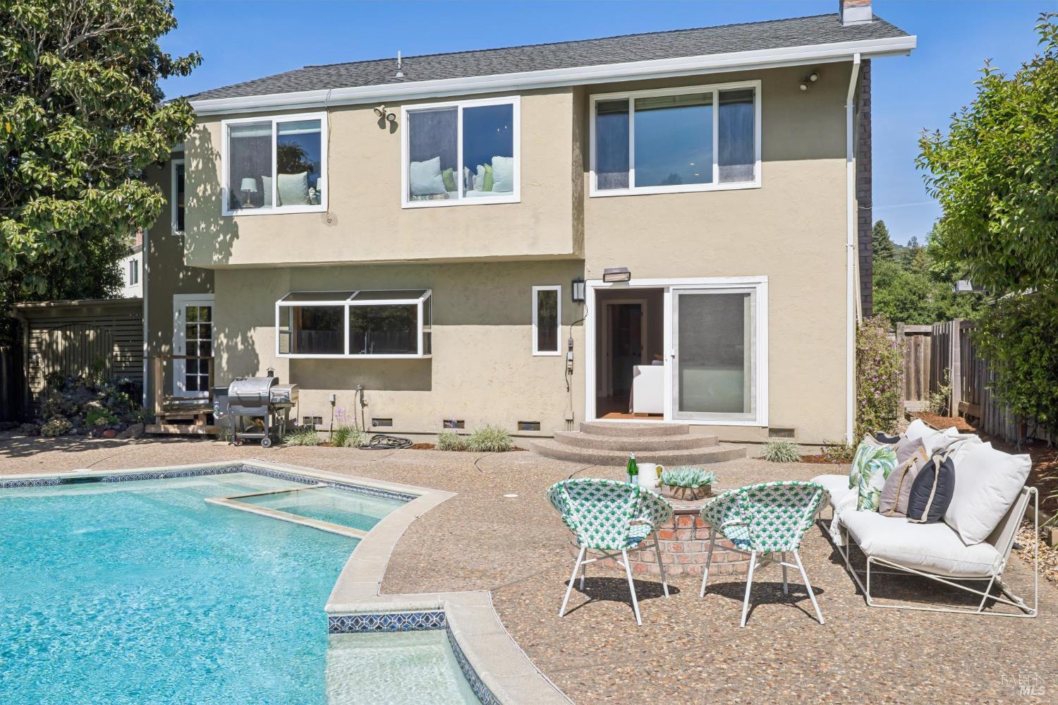 29 Andreas Circle