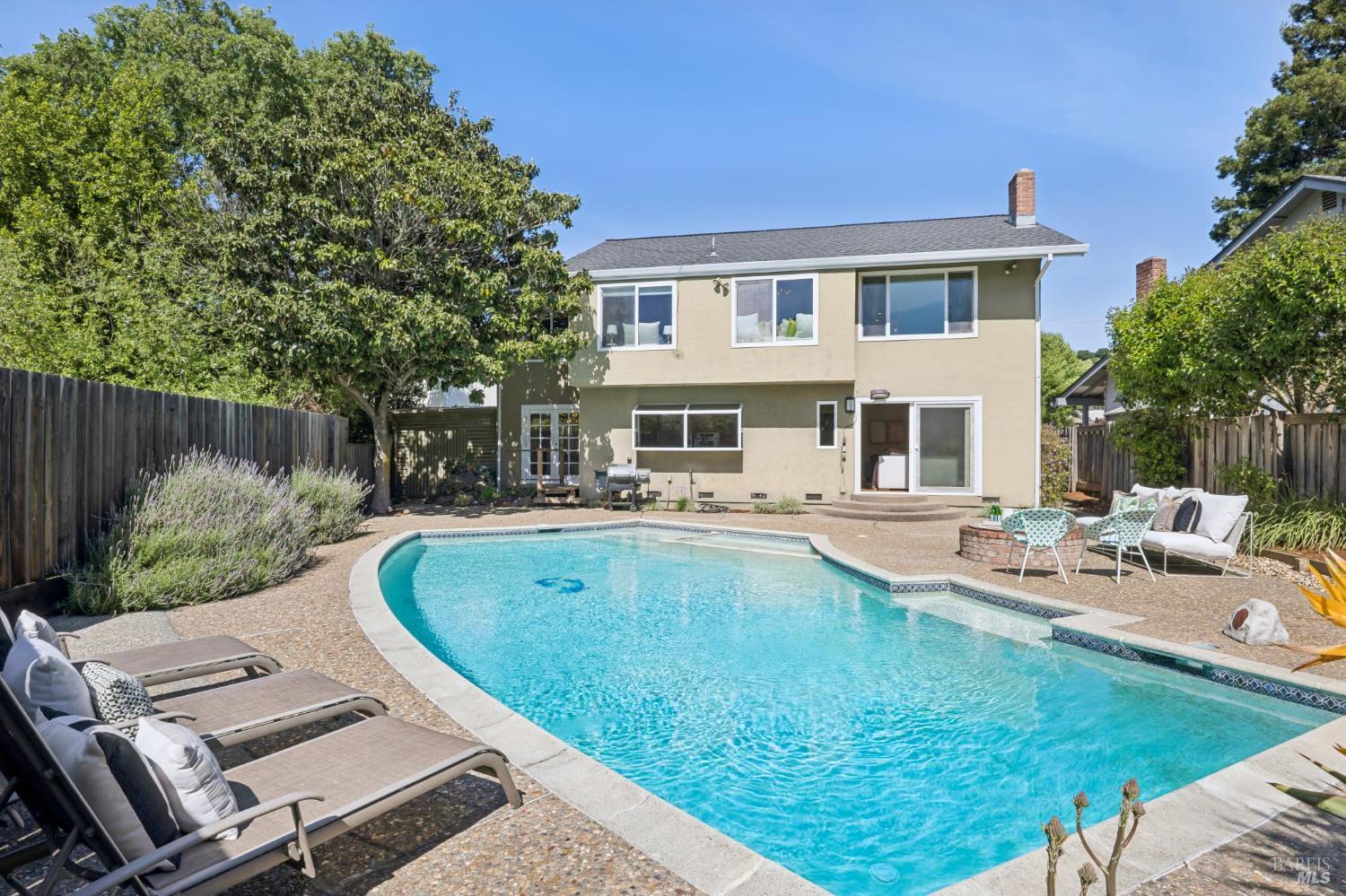 29 Andreas Circle