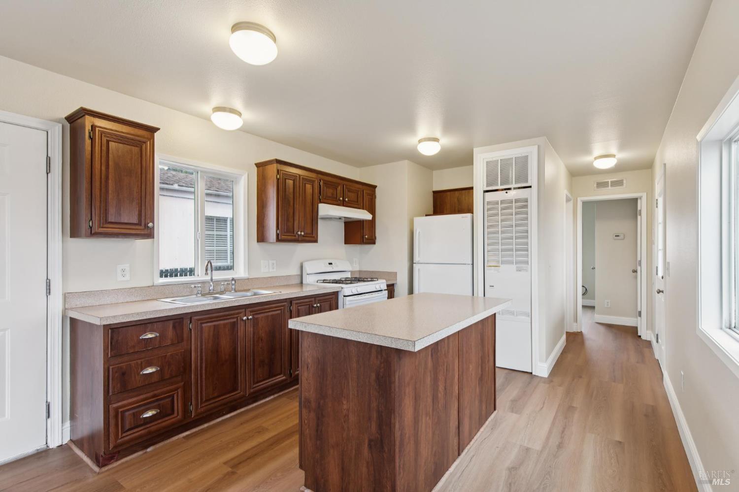 2130 Redwood Highway Unit: #C15