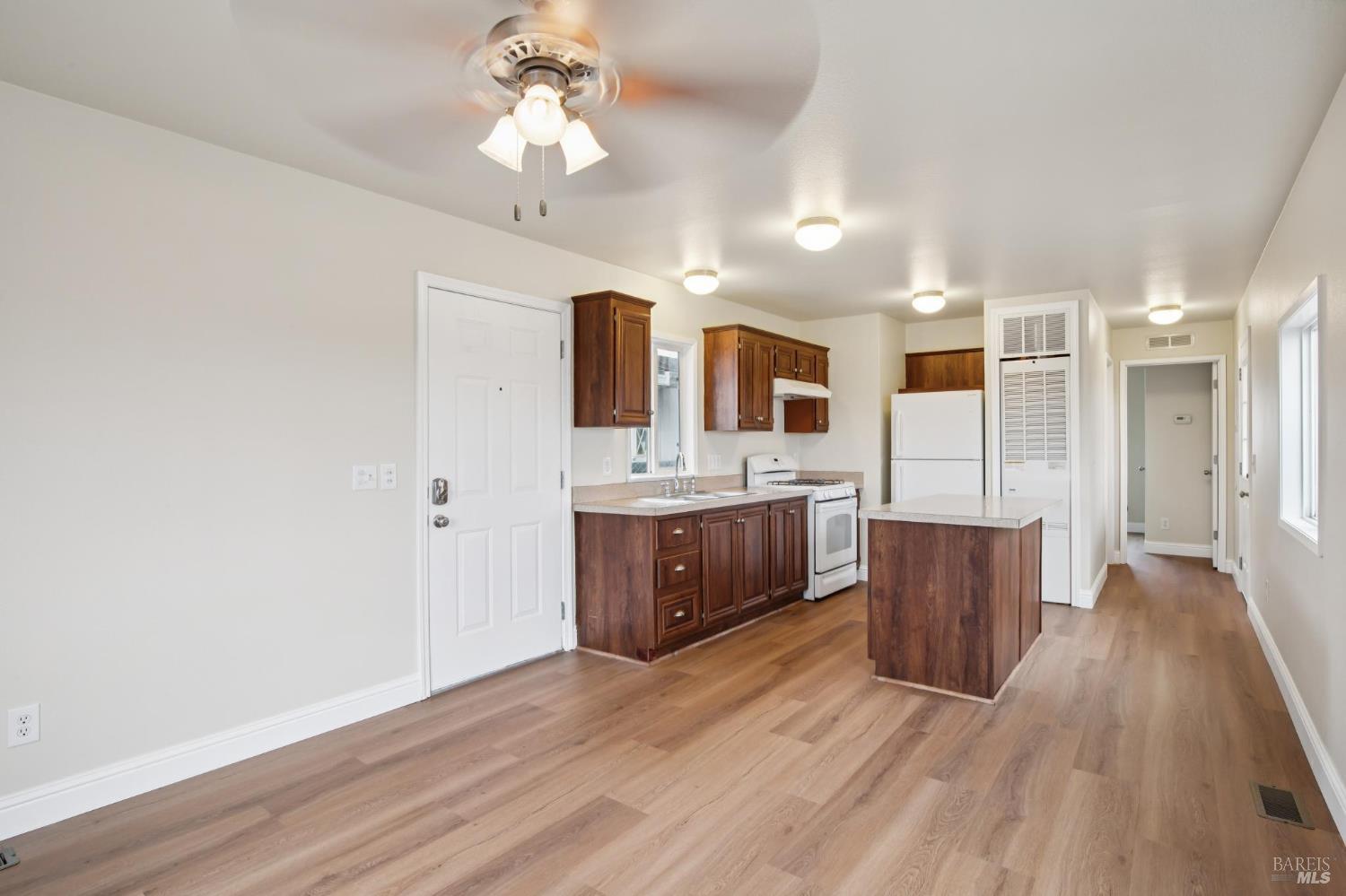 2130 Redwood Highway Unit: #C15