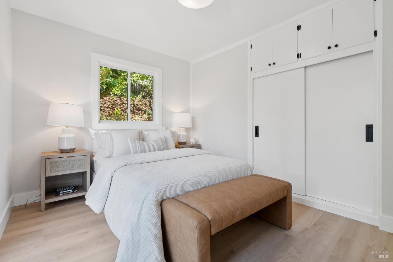 401 Alameda Del Prado