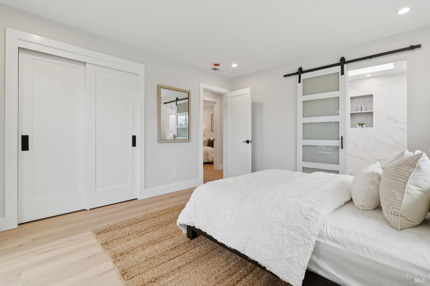 401 Alameda Del Prado