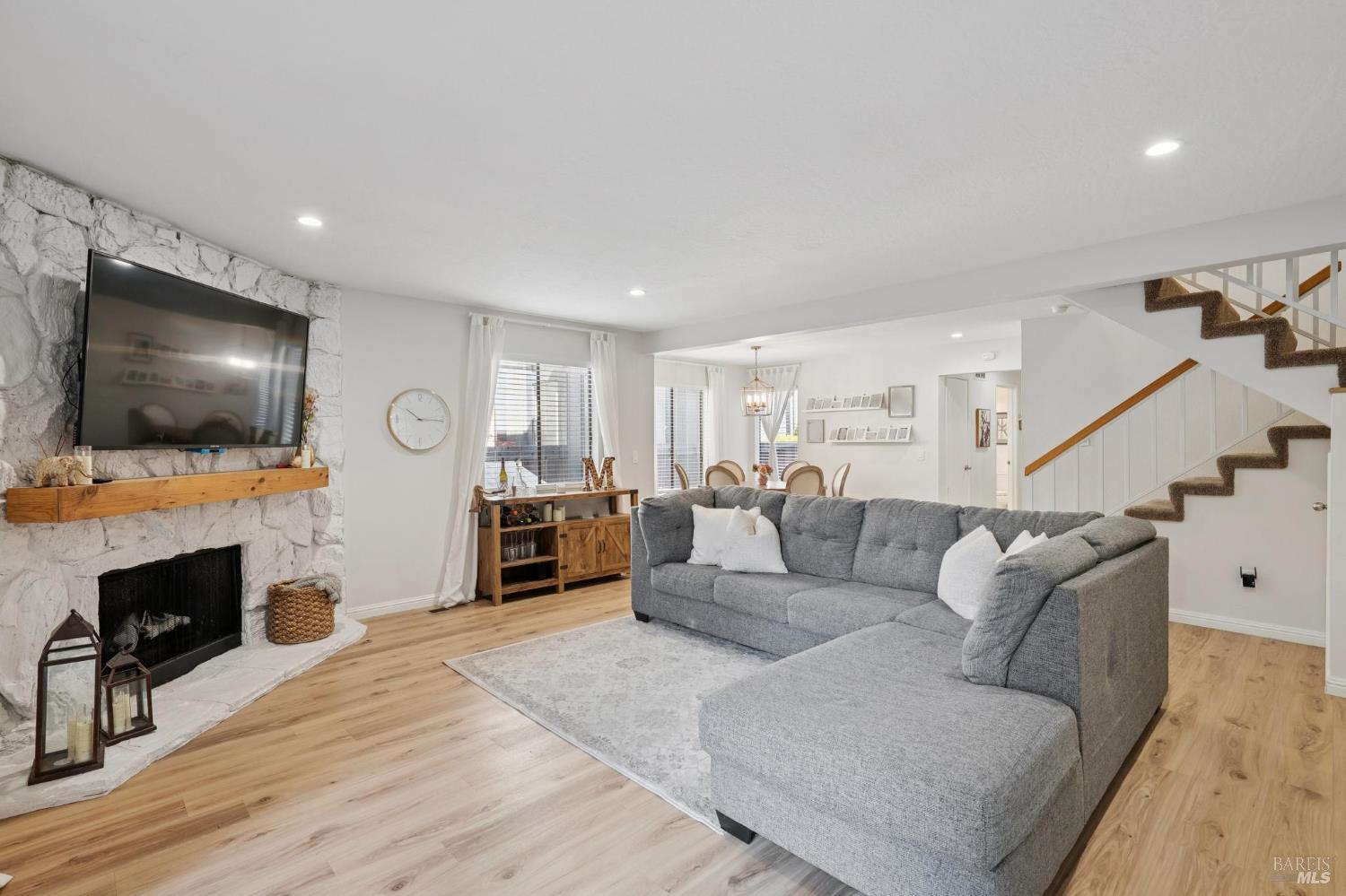 14 Alyssum Court
