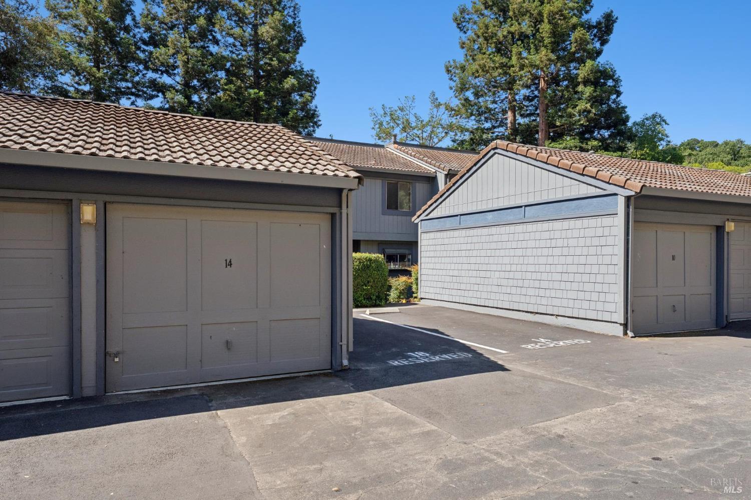 14 Alyssum Court