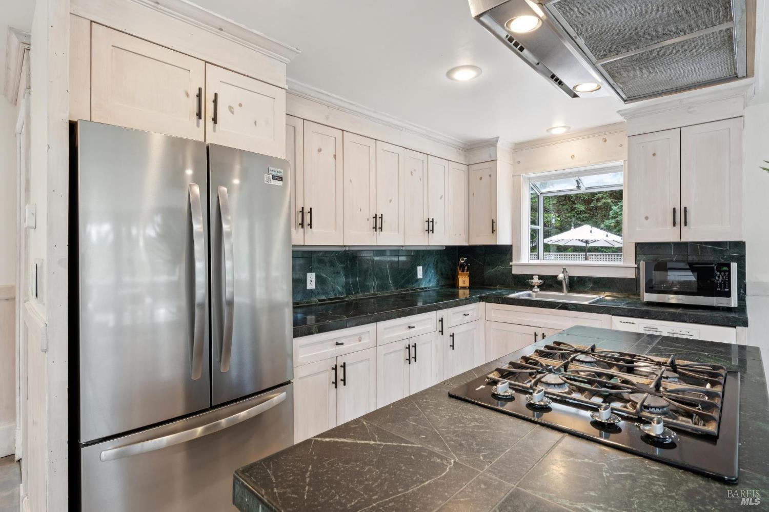 21481 Monte Vista Terrace