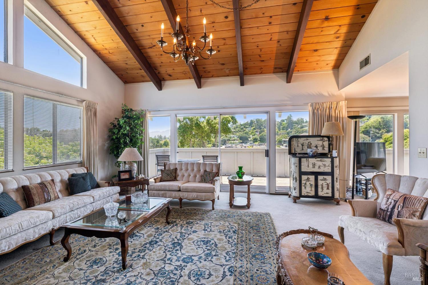 1 Bay Vista Court