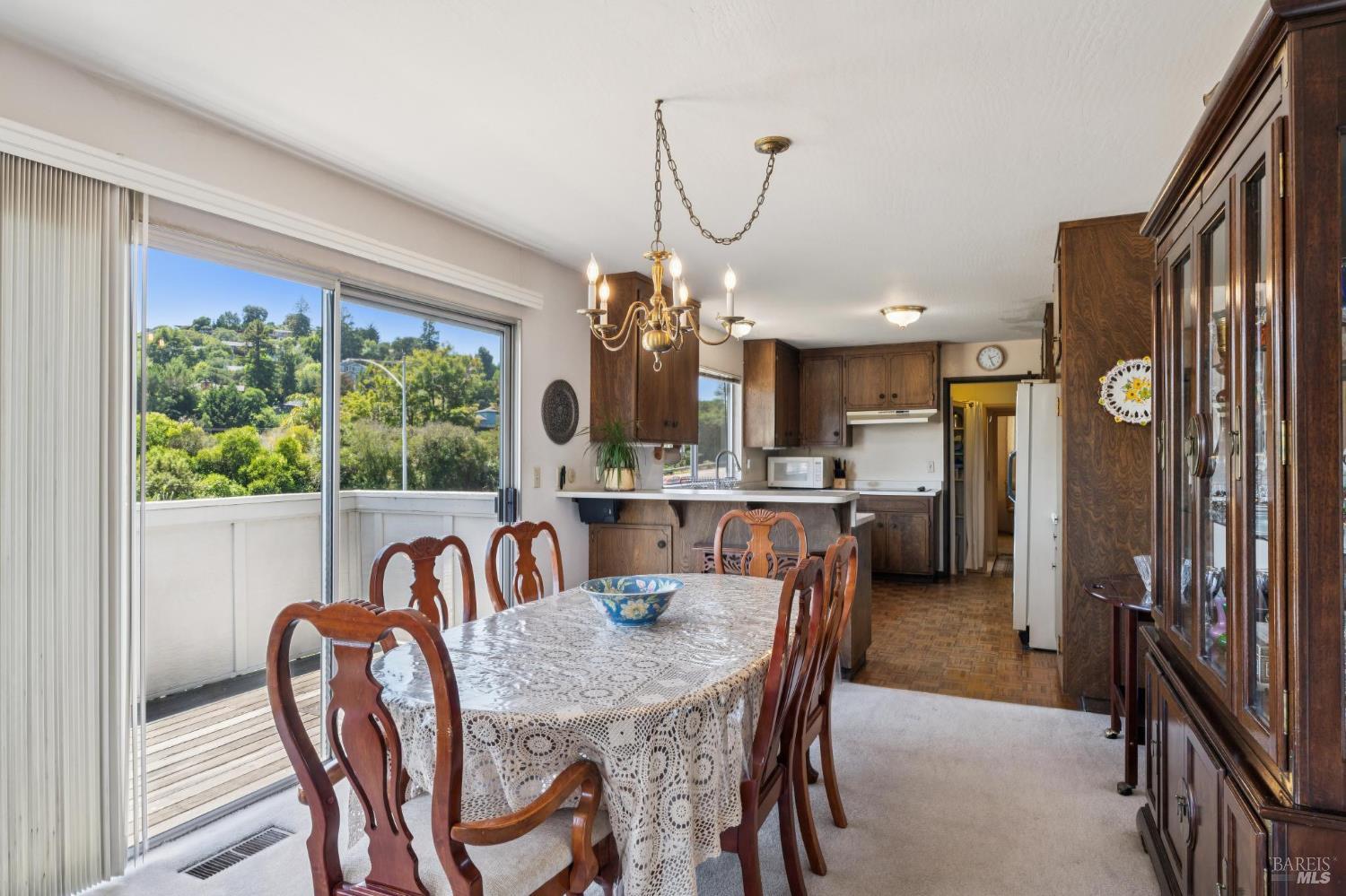 1 Bay Vista Court