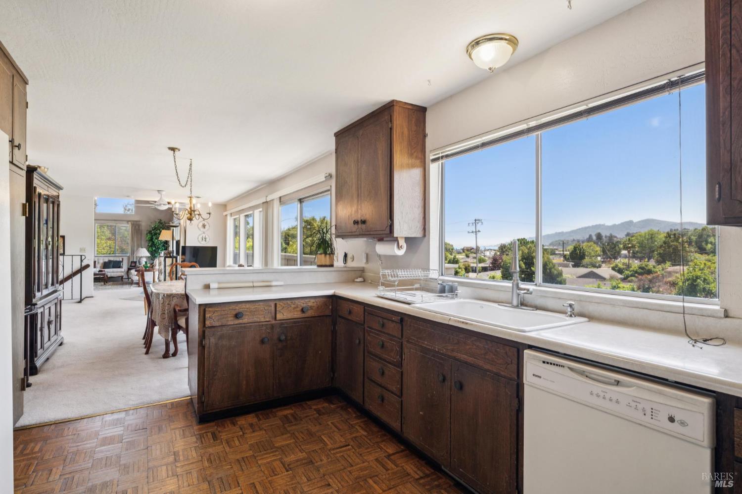 1 Bay Vista Court