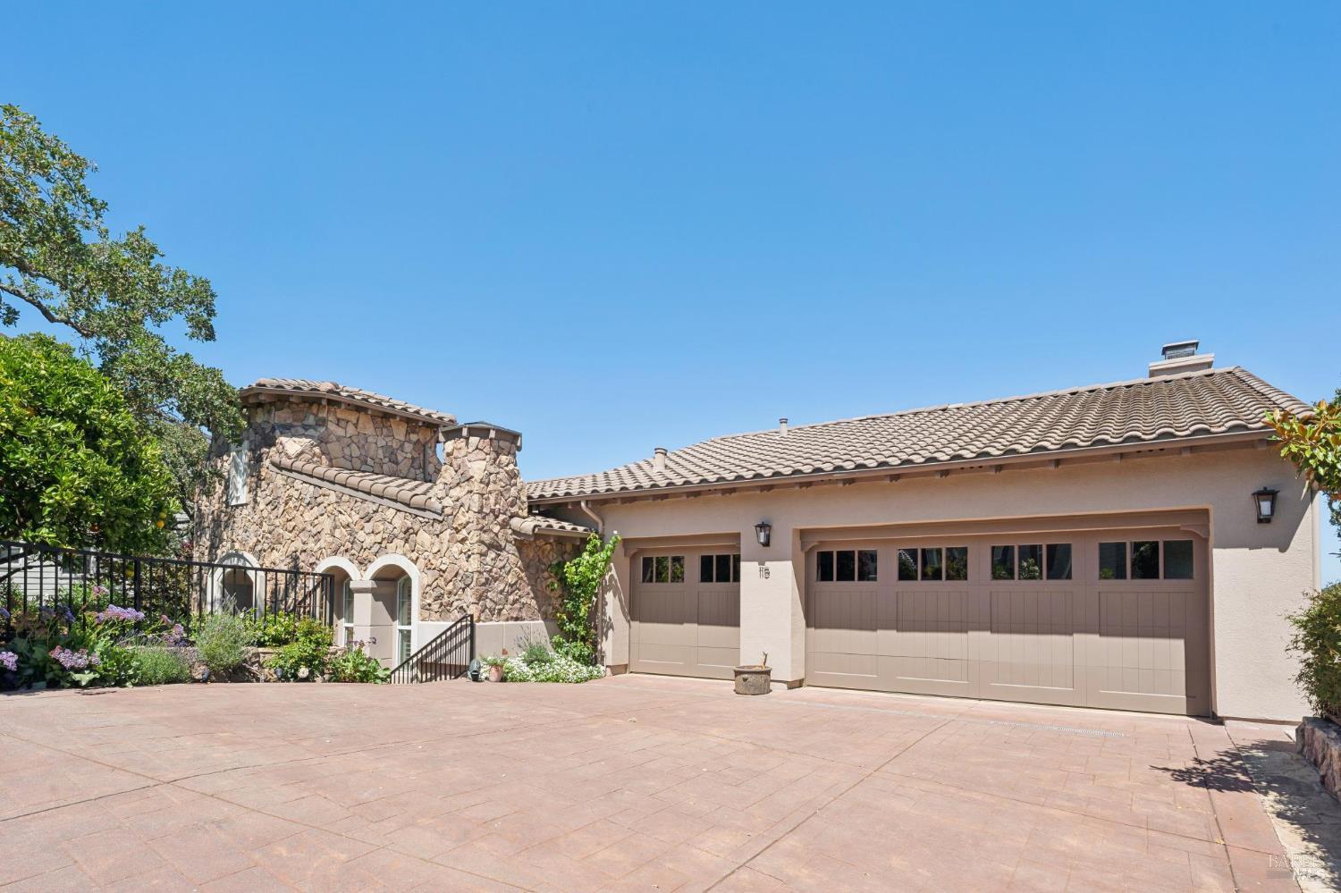 115 Stonetree Lane