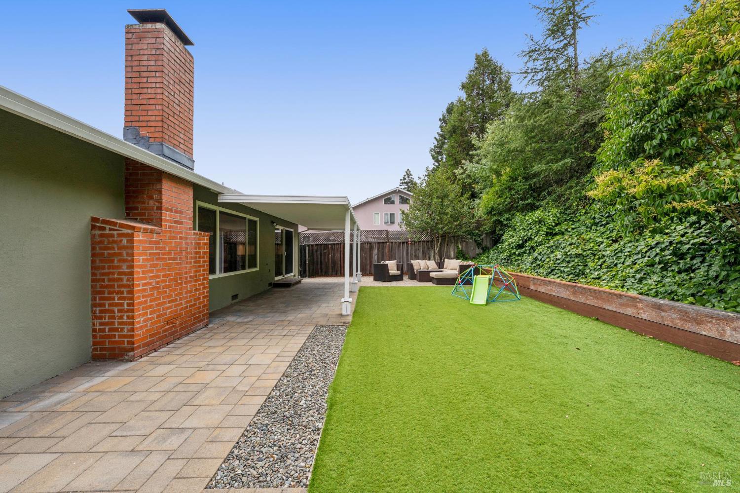 24 Lawrence Drive