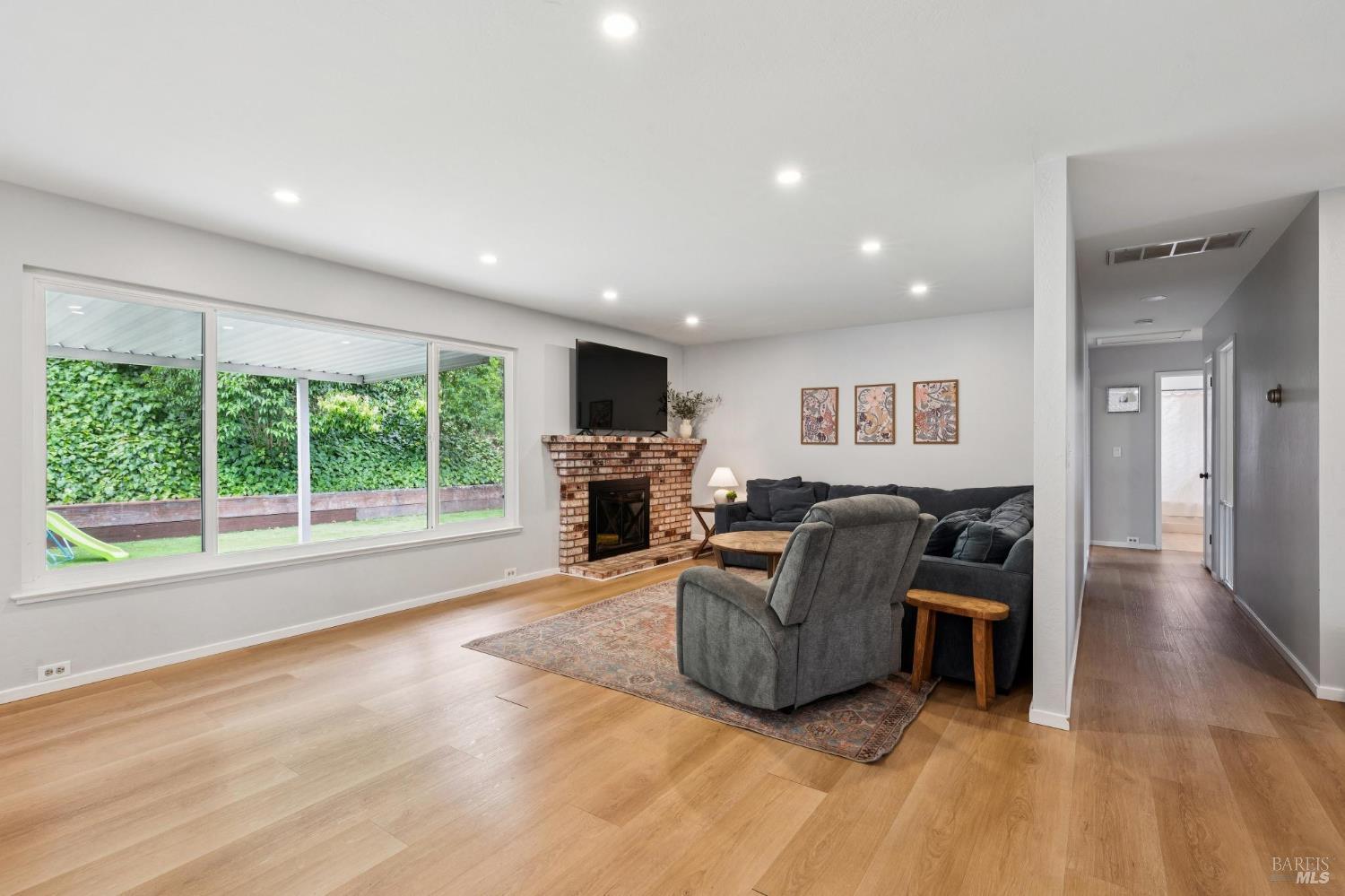 24 Lawrence Drive