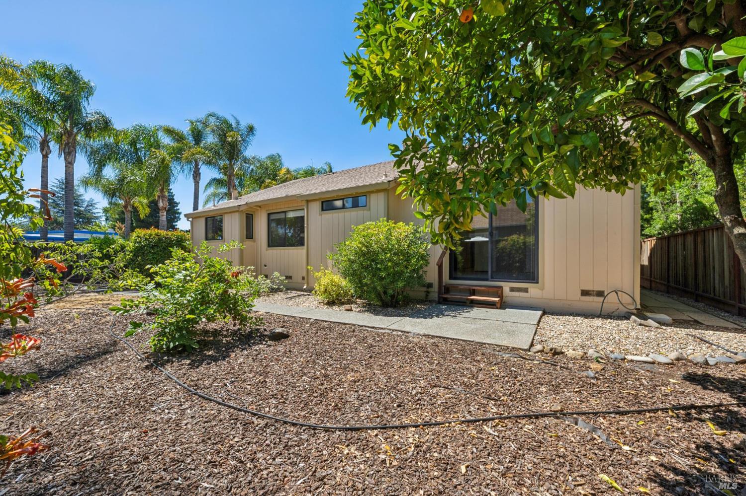 1824 Center Road