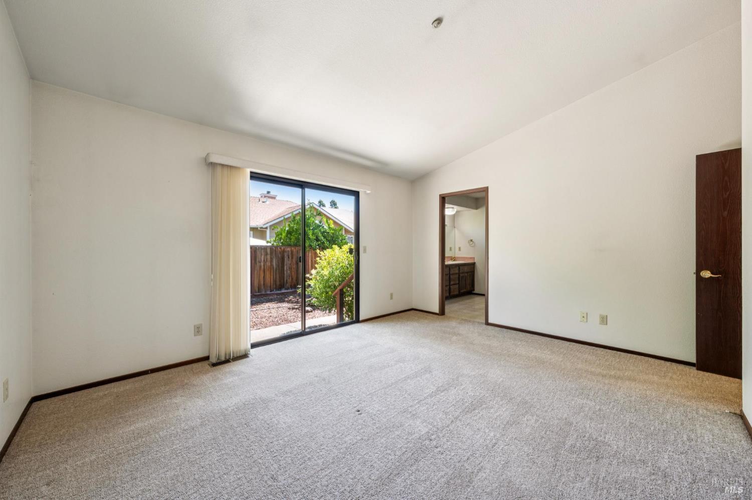 1824 Center Road