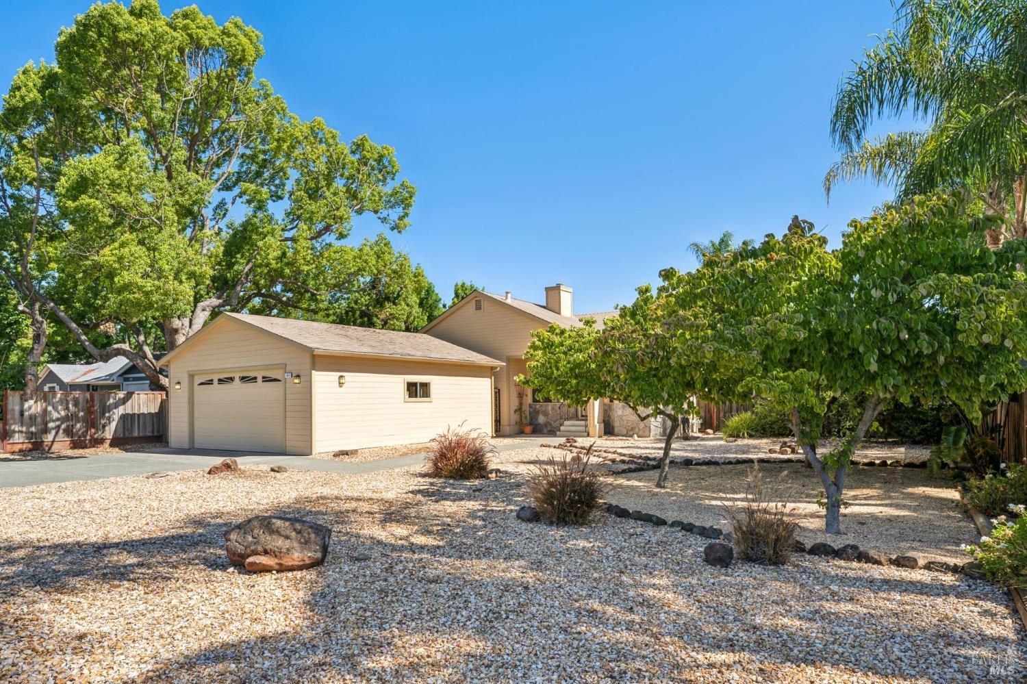 1824 Center Road