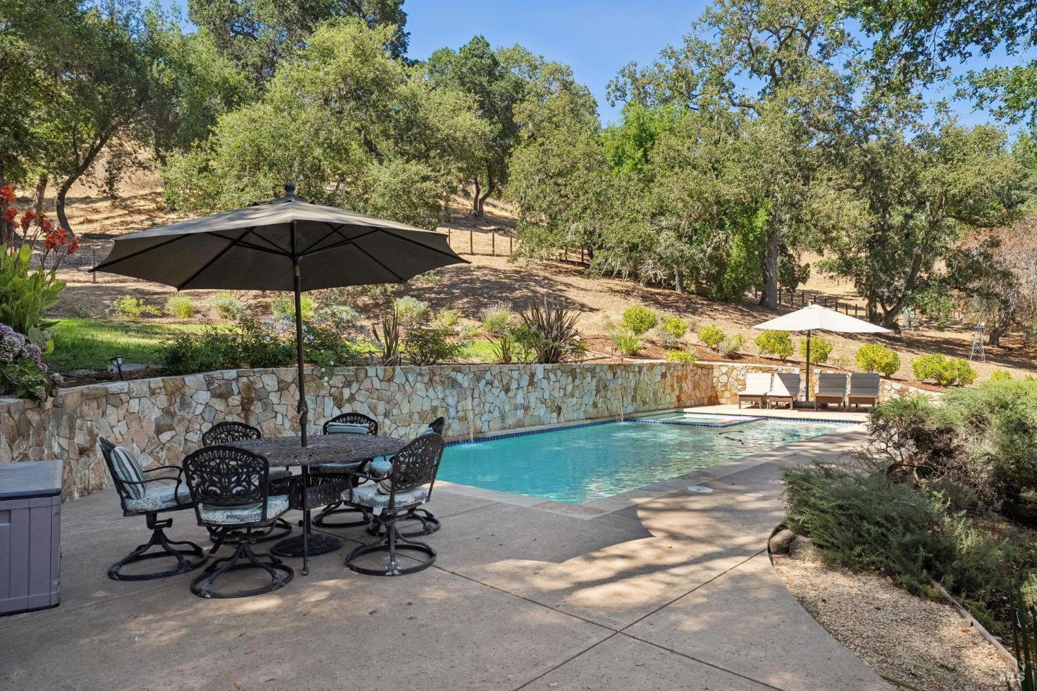 30 Oak Shade Lane