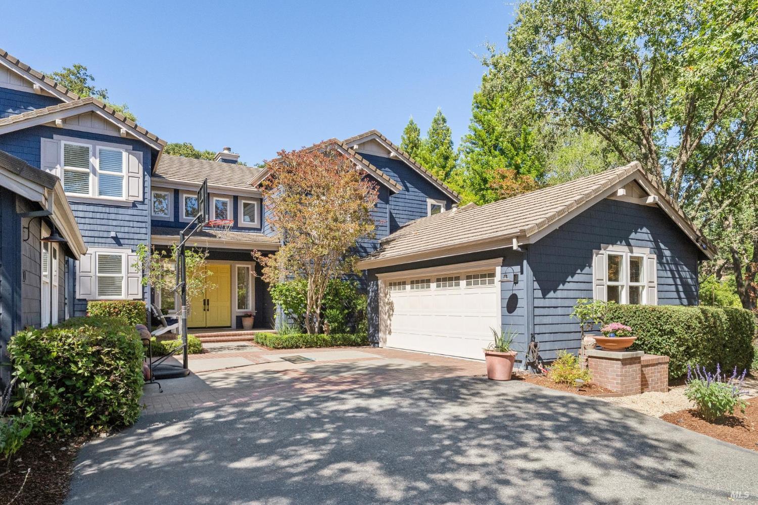 30 Oak Shade Lane