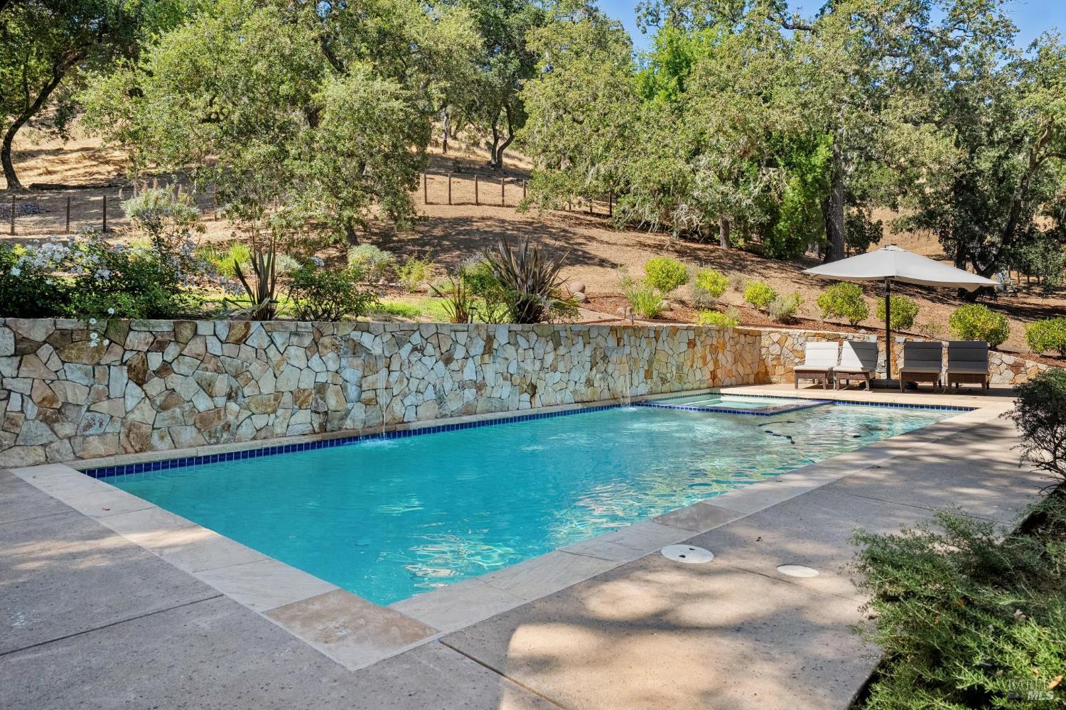 30 Oak Shade Lane