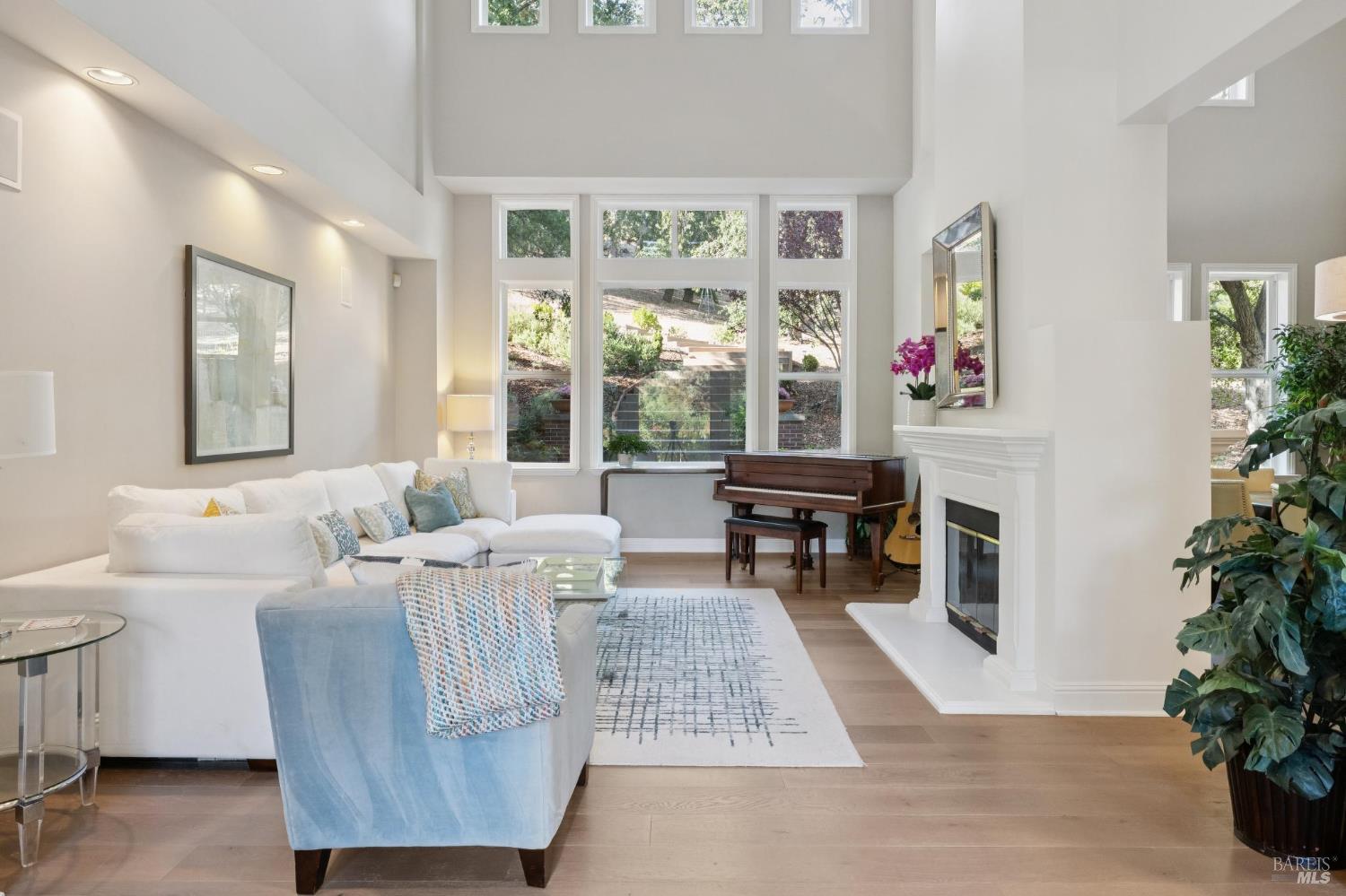 30 Oak Shade Lane