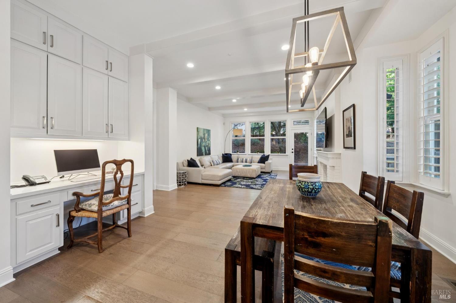 30 Oak Shade Lane