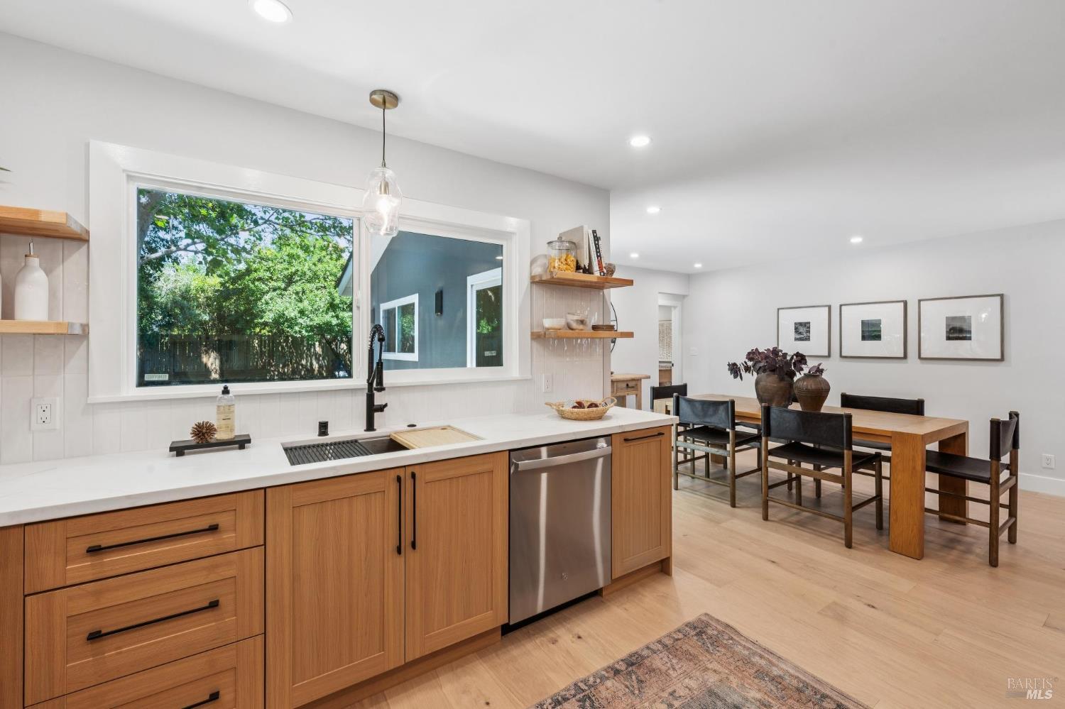 75 San Carlos Way