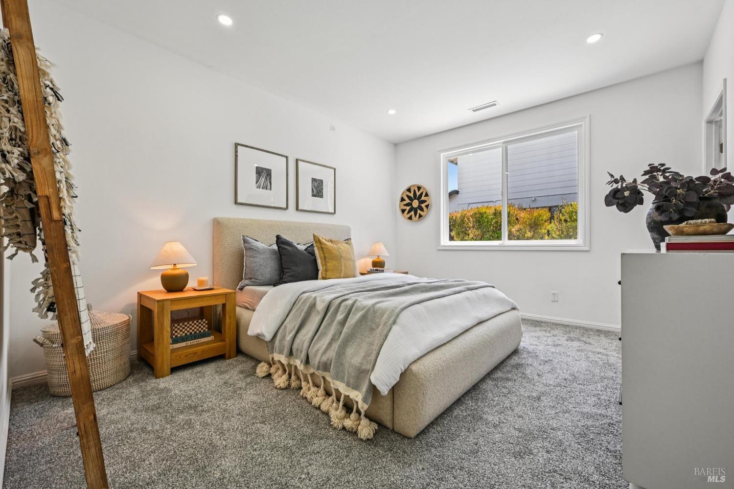 258 San Carlos Way