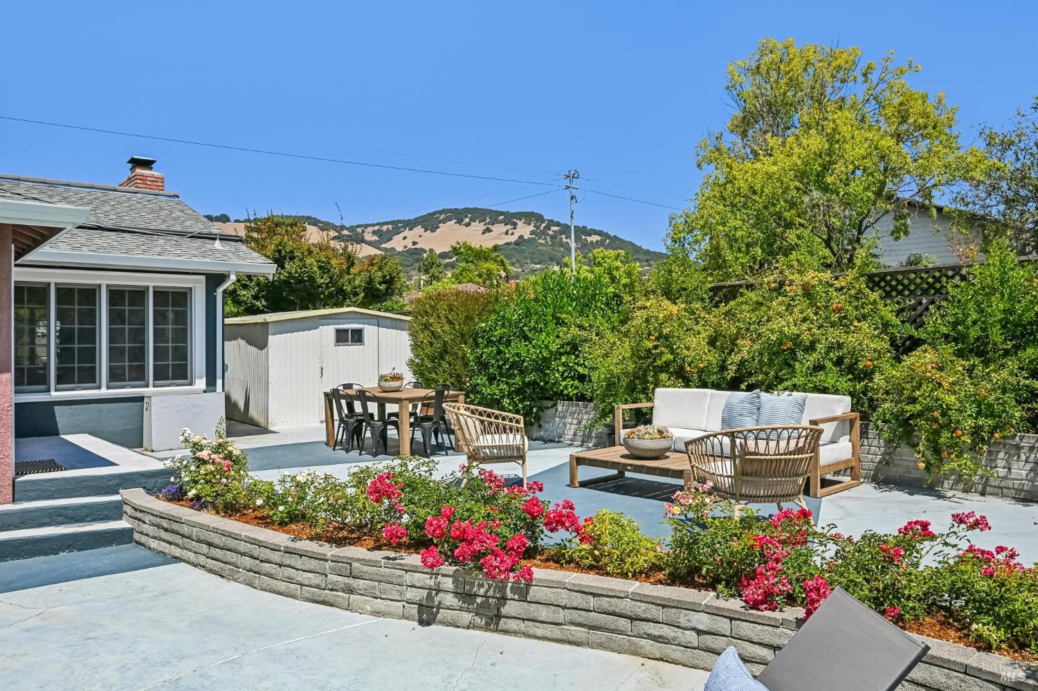 258 San Carlos Way