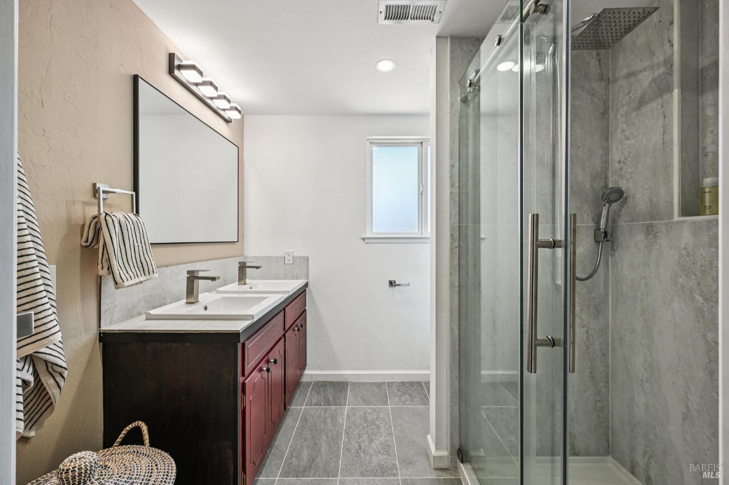 258 San Carlos Way