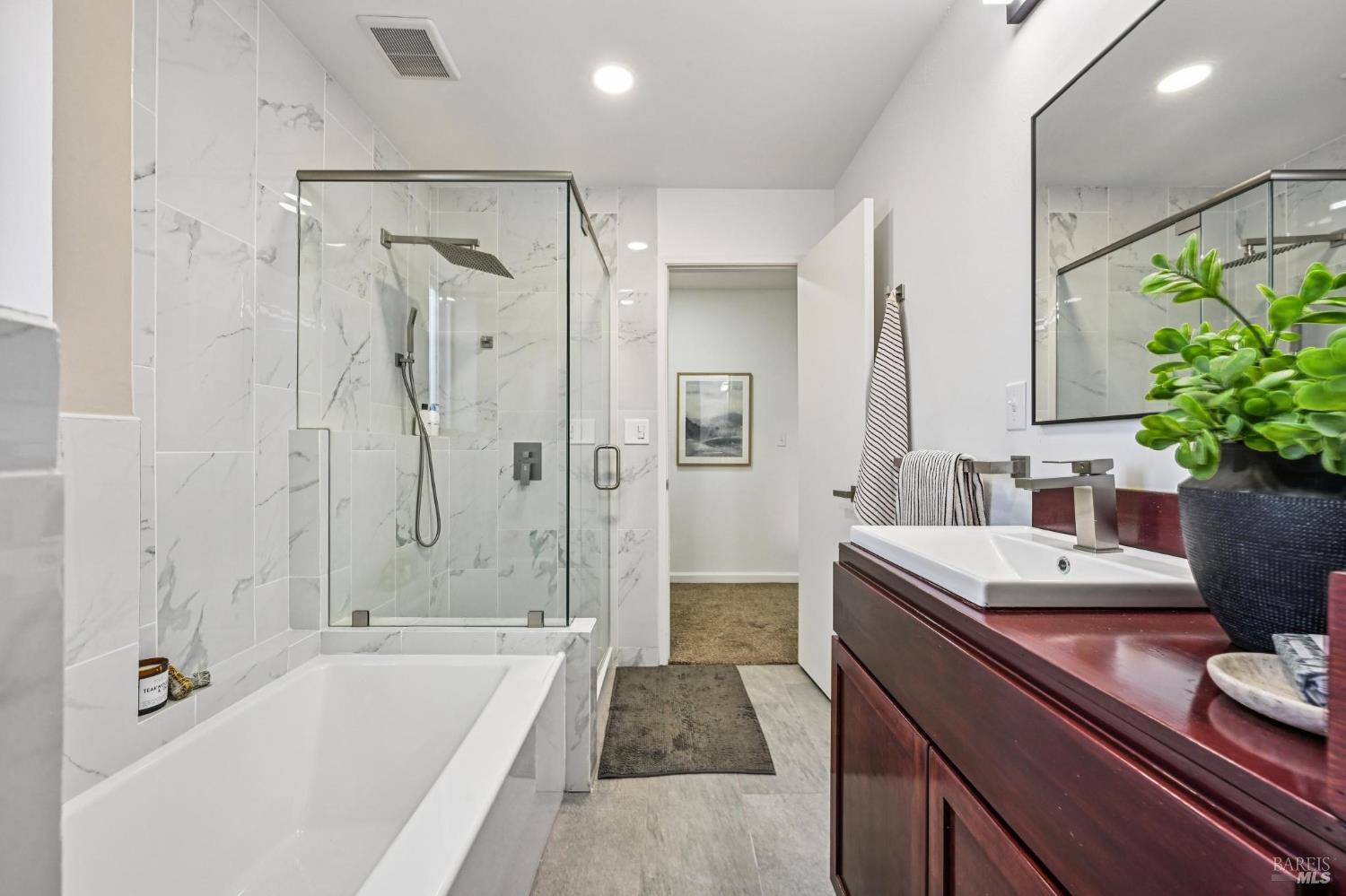 258 San Carlos Way