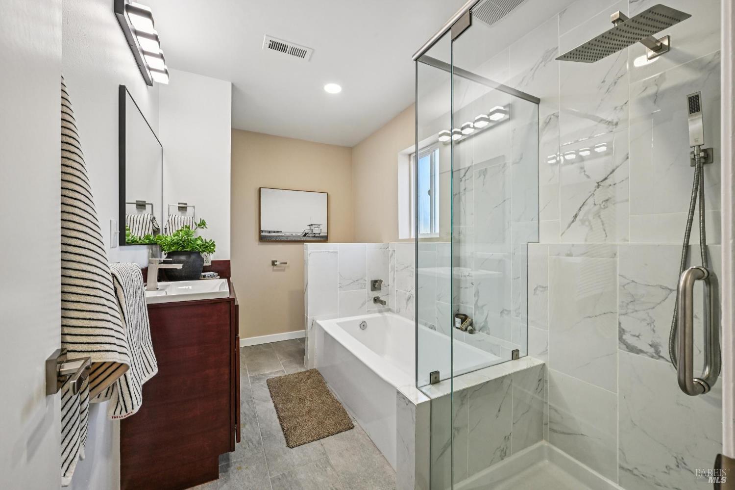 258 San Carlos Way