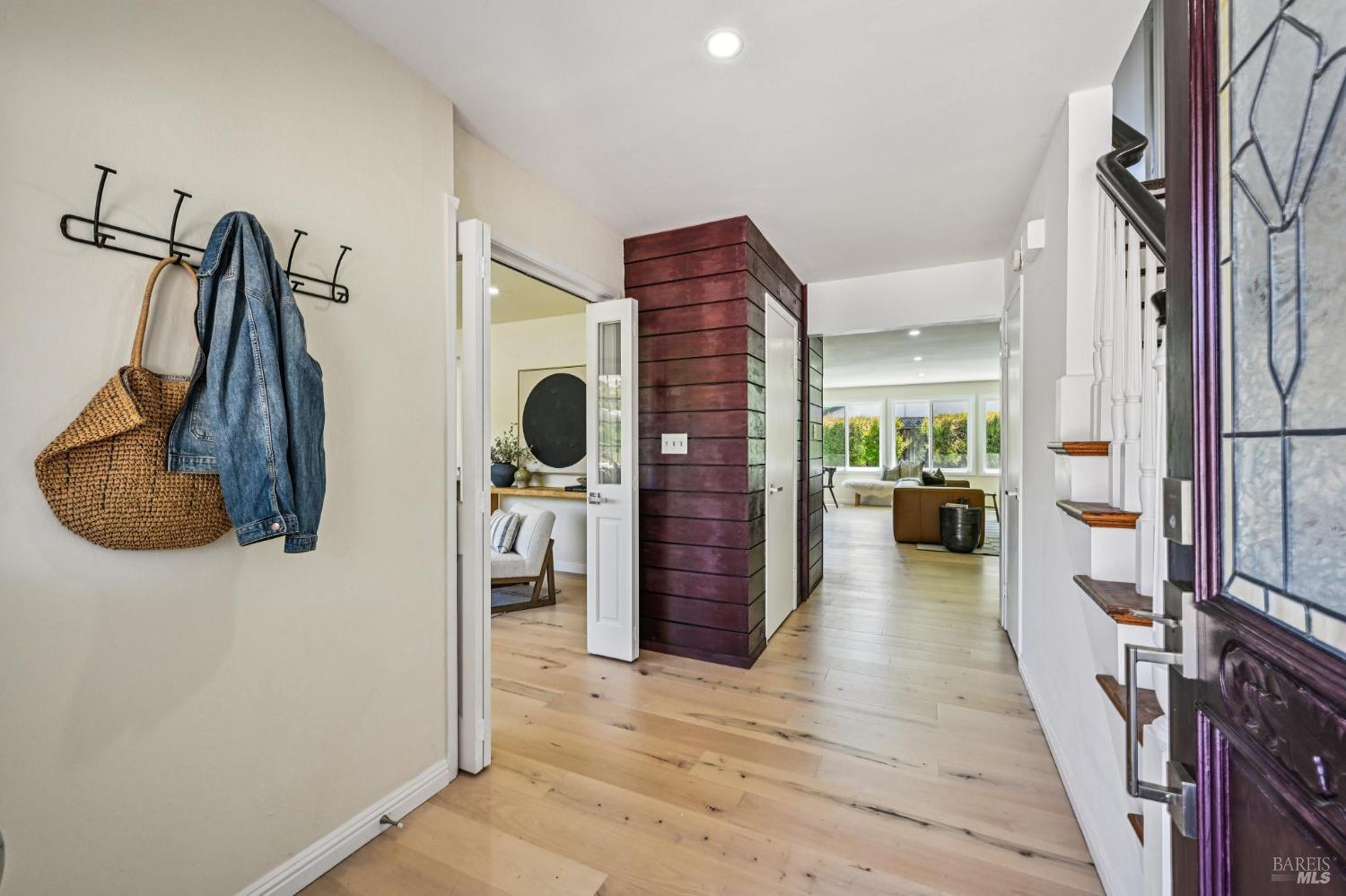 258 San Carlos Way