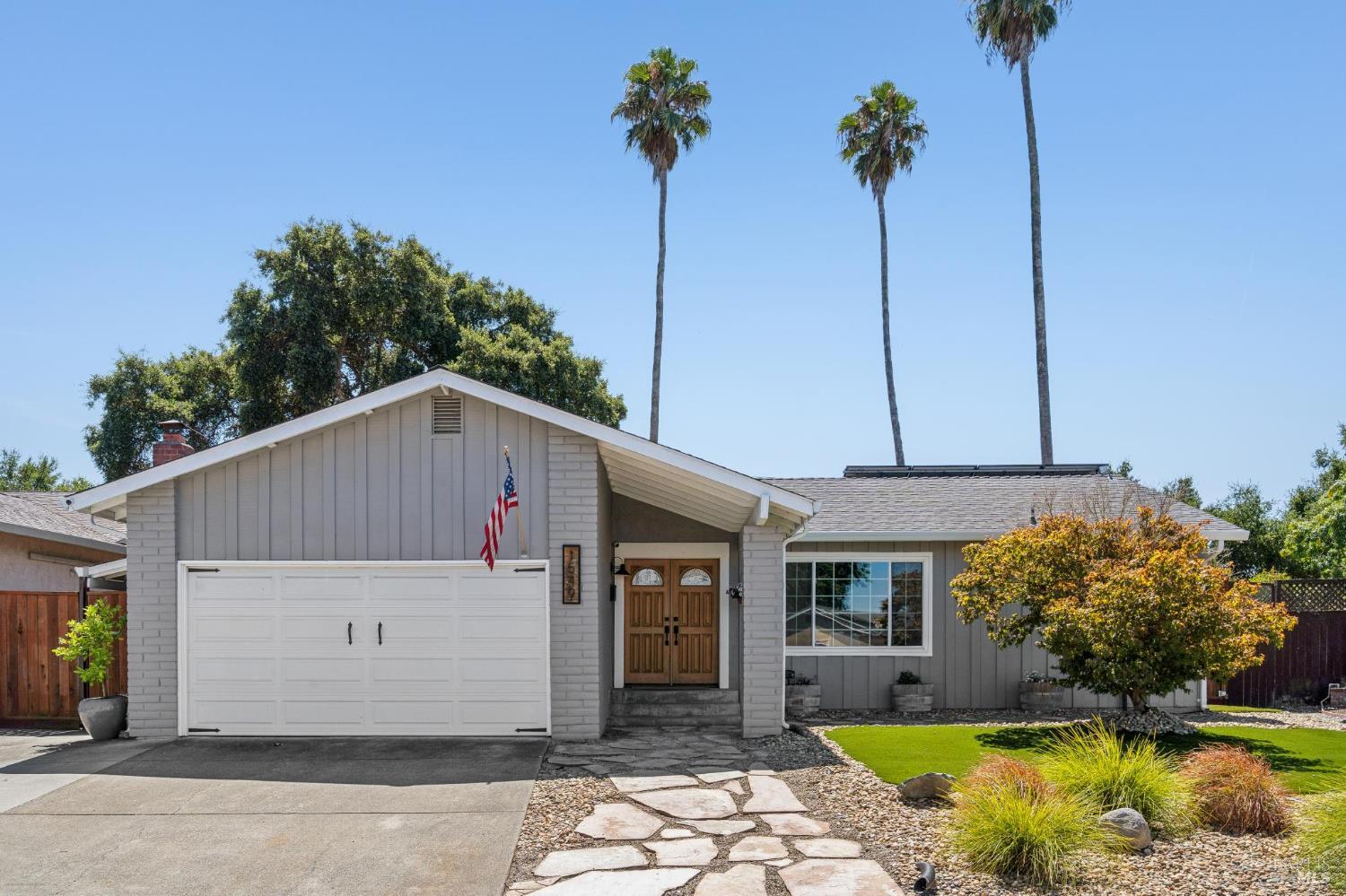 1549 Creekside Drive