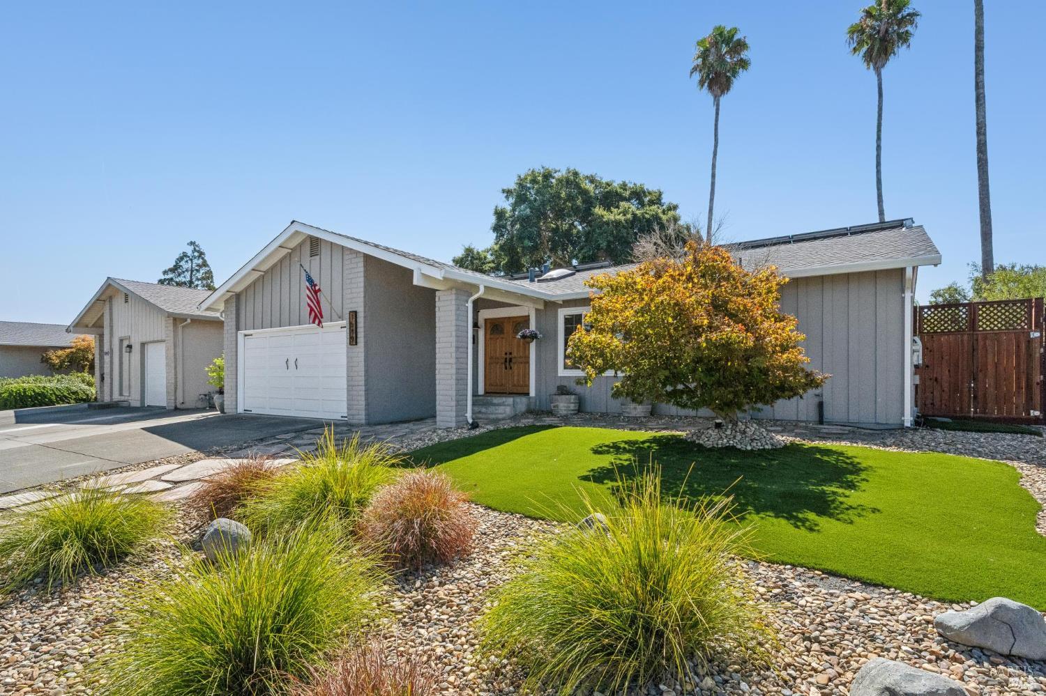 1549 Creekside Drive